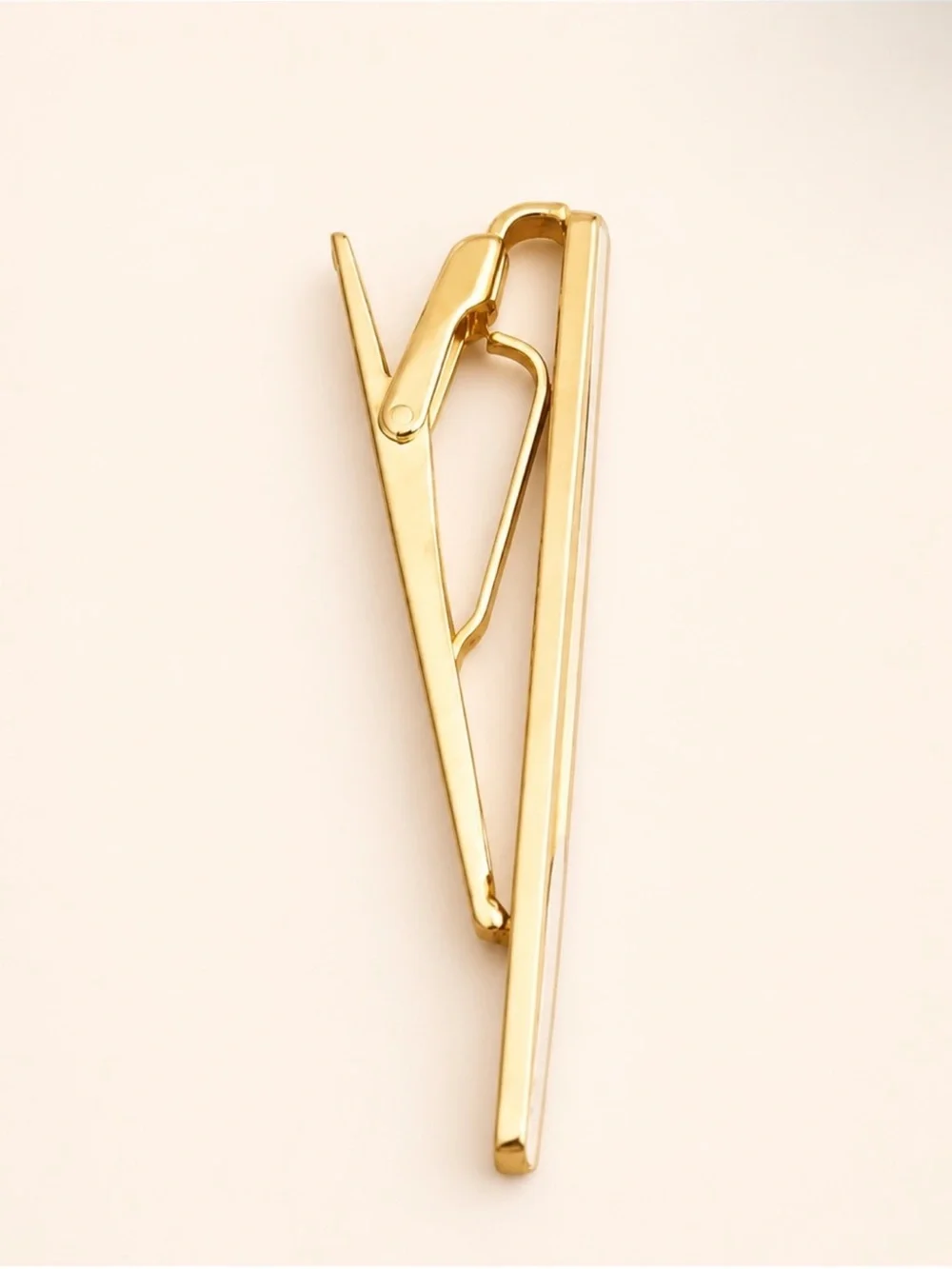 Mario Valentino Logo Tie Bar Gold Black Men’s Accessory OS